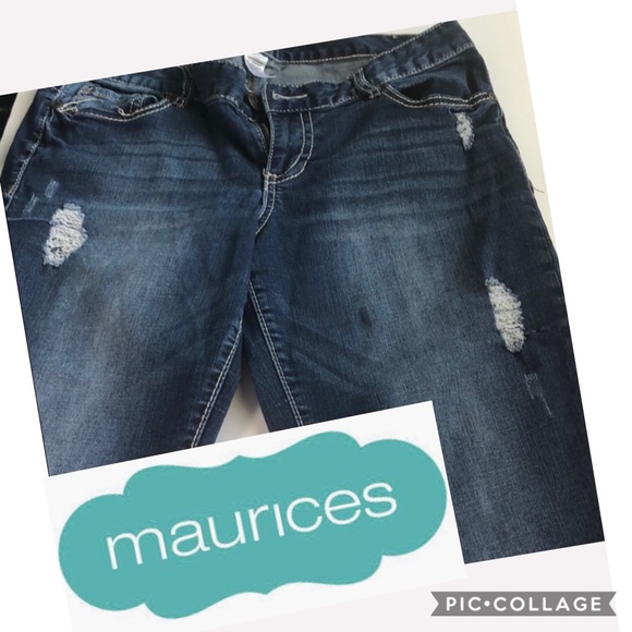 Maurices Denim - Maurices capris. Sz 11/12. Distressed.